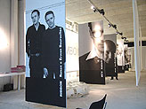 COLOMBO DESIGNでは、デザイナーと家具を展示