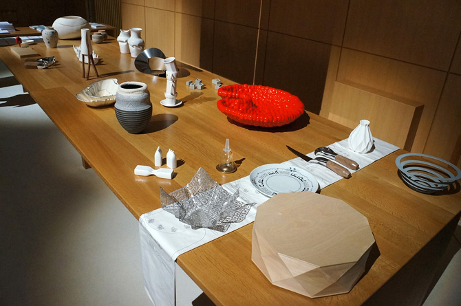 DESIGN MUSEUM HOLON / Around a dinner table（3）