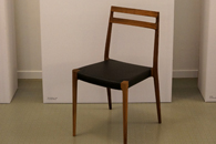 宮崎椅子製作所、Inoda+SvejeのIS stacking chair
