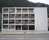 コモのファシスト党地方本部として建てられたテラーニの代表作、カサ・デル・ファッショ