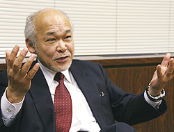 太田浩雄氏