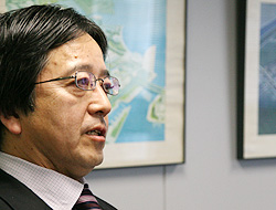 山下昌彦氏