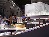 ヴェネチィアヴィエンナーレARSENALE展示会場。金獅子賞は妹島和世建築の21世紀美術館。
