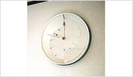 OROLOGIO DA MURO TROPPO GRANDE
