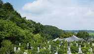 狭山湖畔霊園管理休憩棟