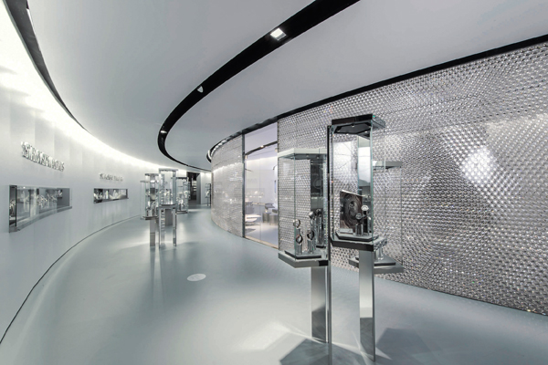 BASELWORLD 2013｜吉岡徳仁によるスワロフスキーのスタンドデザイン