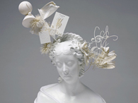 Out of Hand「Bust of Lady Belhaven」Stephen Jones : photo:Kent Pell,