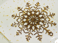 Foodiniで作った雪の結晶型チョコレートphoto:Natural Machines