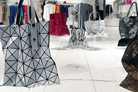 ELTTOB TEP ISSEY MIYAKE / GINZA 2012年8月 ショーウィンドウ3