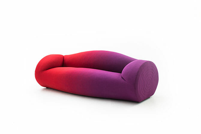 ロン・アラッドの「Glider」（Moroso）