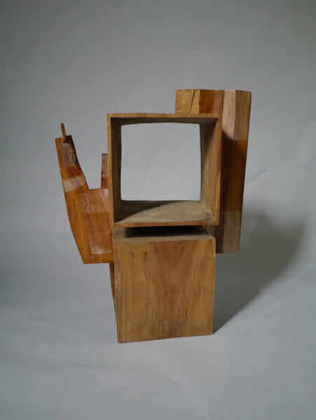 Objects come from the earth – 大地からのオブジェ