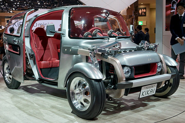 東京モーターショーにて、トヨタのコンセプトカー「KIKAI」