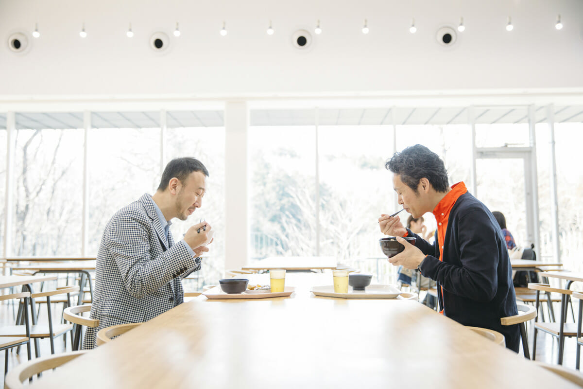 誰かの暮らしを良くすることがデザインの役割とおもしろさ－【特別対談】鈴木マサル×藤森泰司（3）