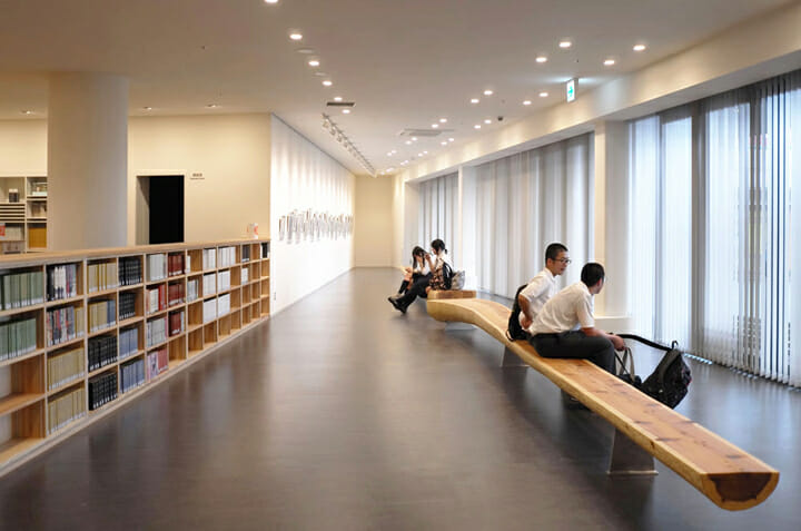 南魚沼市図書館「えきまえ図書館 本の杜」 (6)