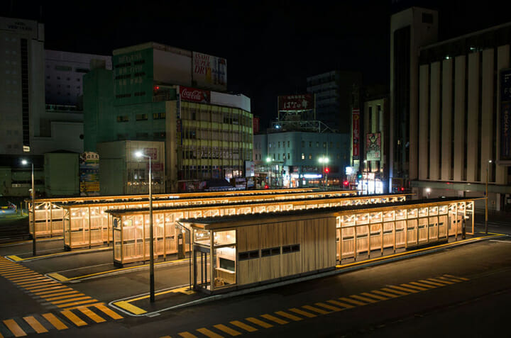 秋田駅西口バスターミナル (1)