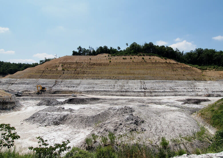 採土場（粘土山）撮影者：小寺克彦