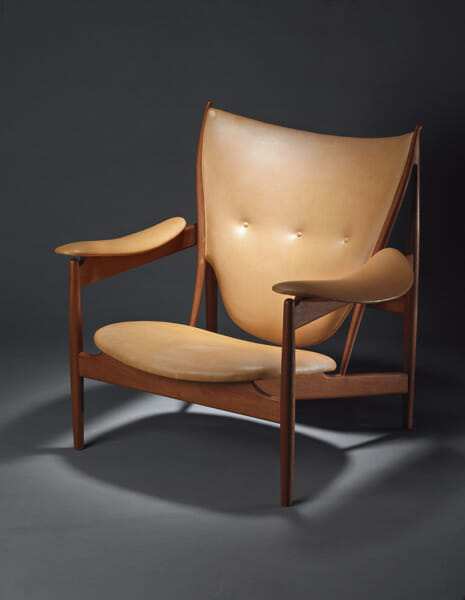 フィン・ユール《チーフテンチェア/エジプシャンチェア》1949年 デンマーク・デザイン博物館photo : Designmuseum Danmark / Pernille Klemp
