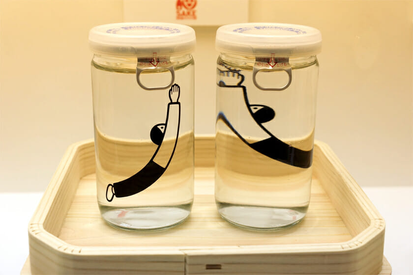 ONE CUP OZEKI×日本酒マニアック博 「クリエイターズ・デザイン・ワンカップ」:写真はイラストレーター・Noritakeさんの作品