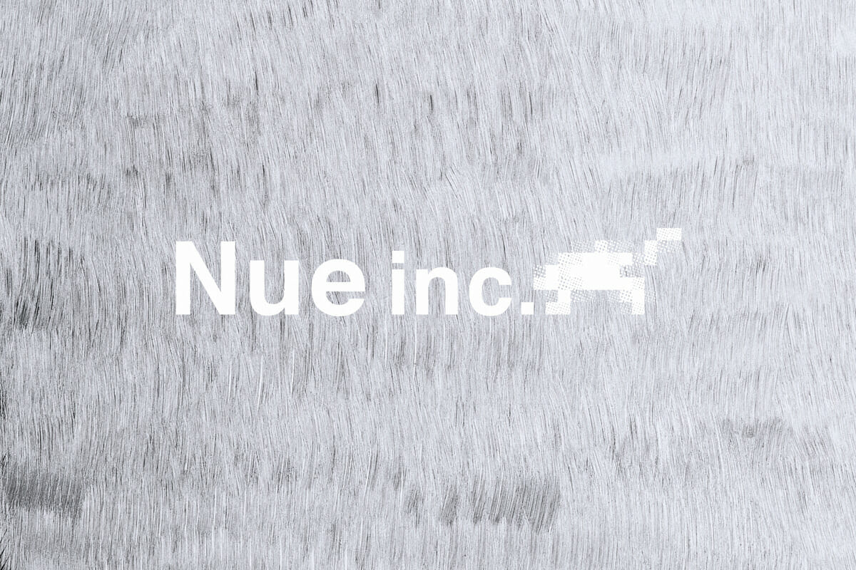 「Nue inc.」のロゴ。デザインを担当したのは「OUWN」の石黒篤史さん