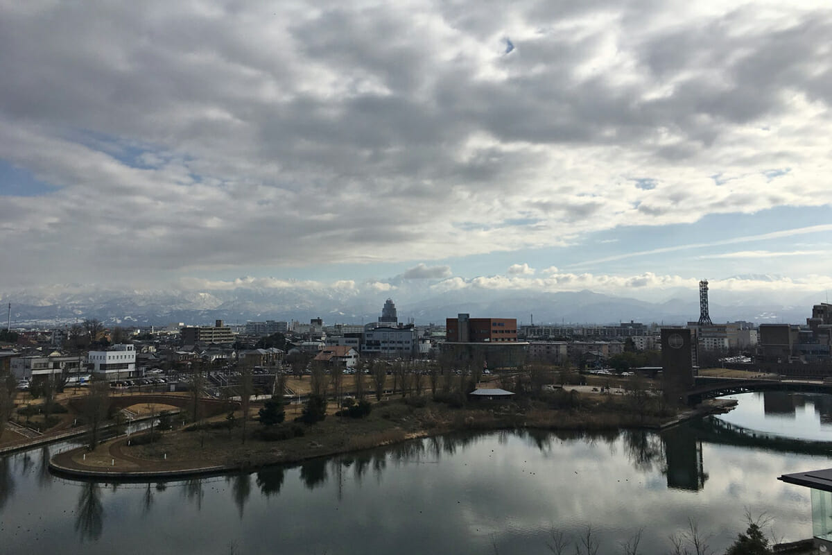 富山県美術館からの風景