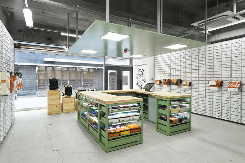 FREITAG Store Osaka (7)