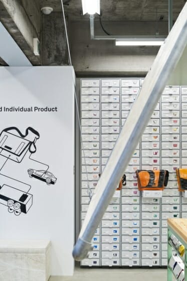Freitag Store Osaka 空間デザイン事例 デザイン情報サイト Jdn