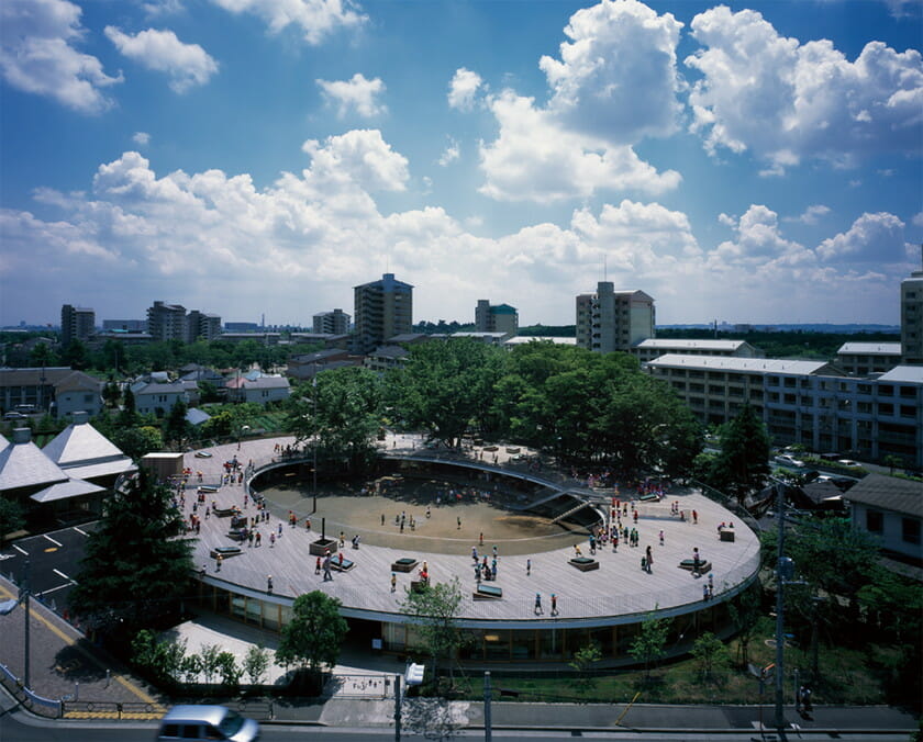 ふじようちえん 2007年 建築家:手塚貴晴+手塚由比(手塚建築研究所) ディレクション:佐藤可士和 Photo©Katsuhisa Kida / FOTOTECA