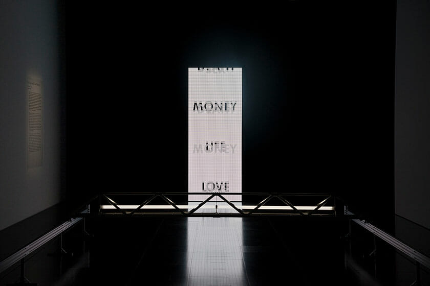 Dumb Type《LOVE/SEX/DEATH/MONEY/LIFE》 ©Centre Pompidou-Metz / Photo Jacqueline Trichard / 2018 / Exposition Dumb Type