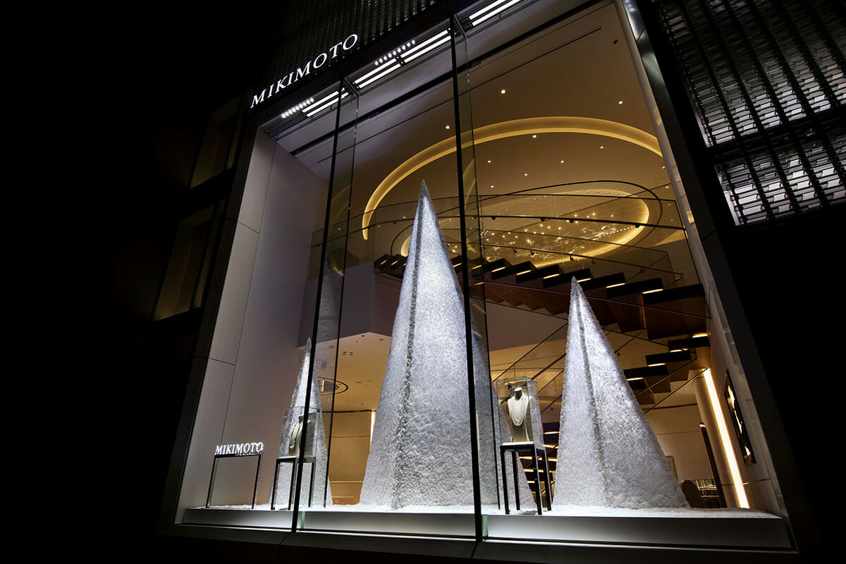 MIKIMOTO GINZA TREE (1)