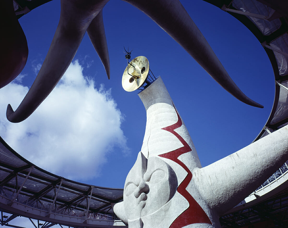 岡本太郎「マスク」ほか5000点以上の作品・資料が展示、「大阪万博50