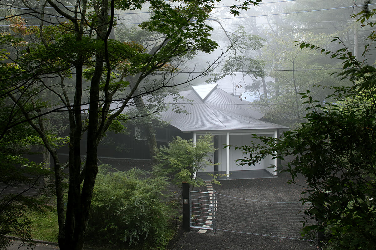 写真家のスタジオ付き住宅 (4)