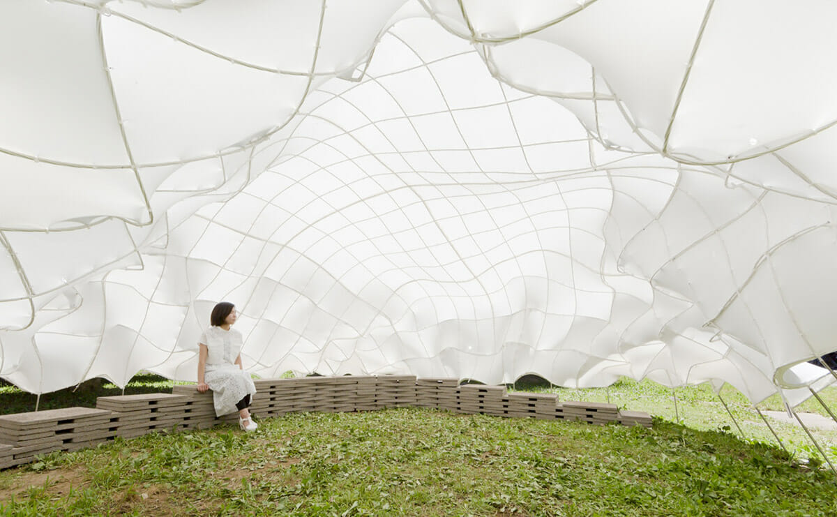 「Weaving Carbon-fiber Pavilion」内観