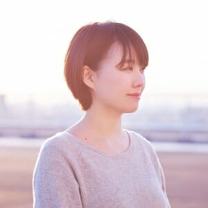 清水彩香（アートディレクター・グラフィックデザイナー）