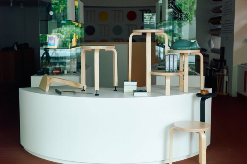 Hackability of the Stool at Artek Tokyo Store