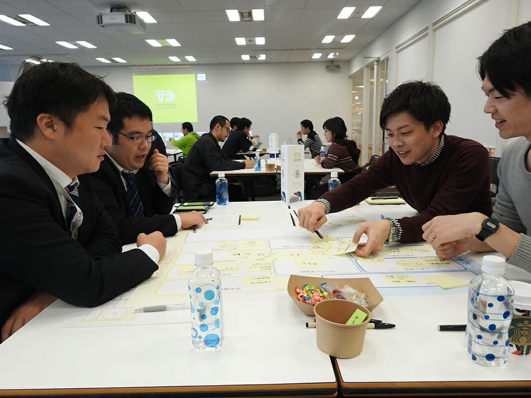 東京ビジネスデザインアワード　ワークショップの様子