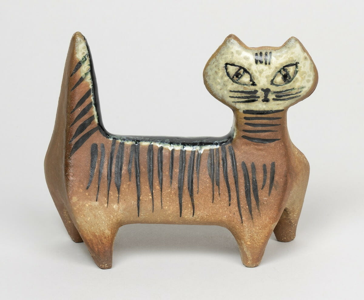 立っているネコ/小さな動物園シリーズ 製造1956 - 1978年 ©Lisa Larson/Alvaro Campo