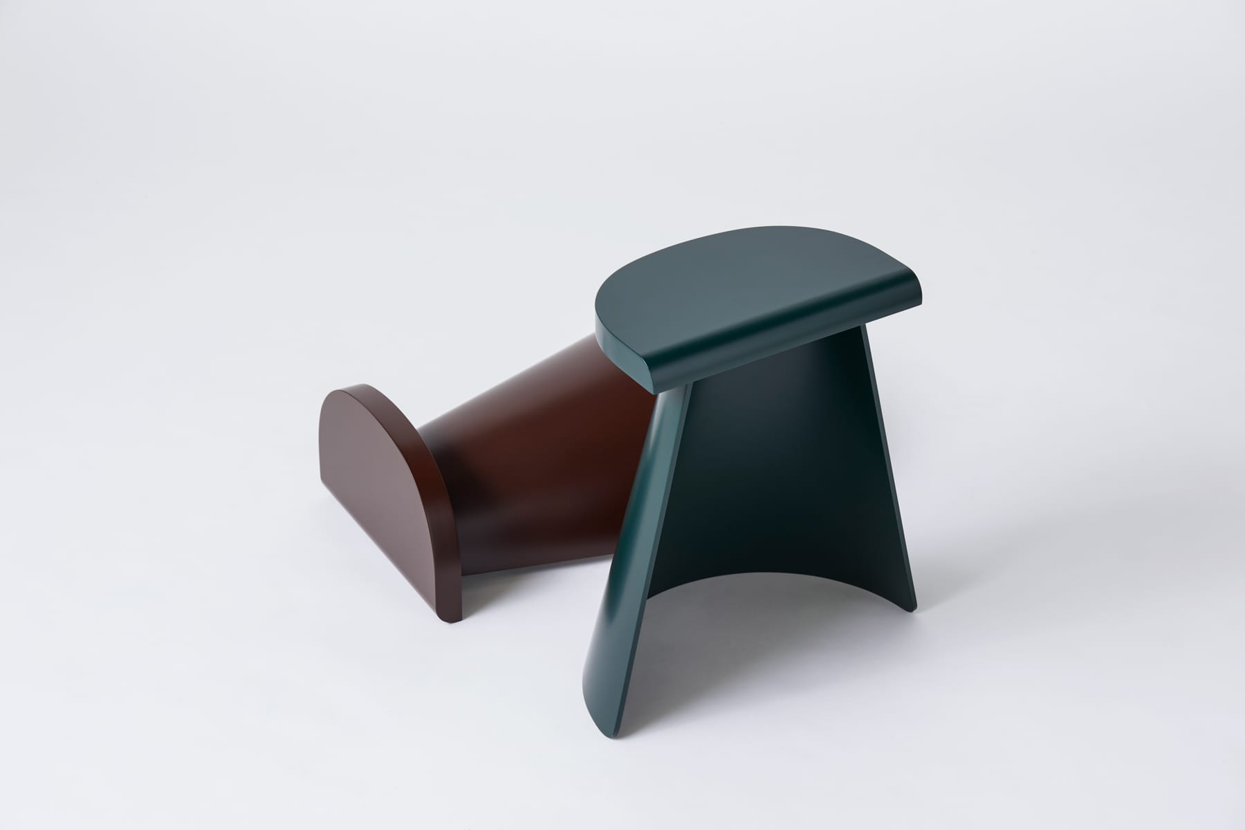 Coucou Stool (3)