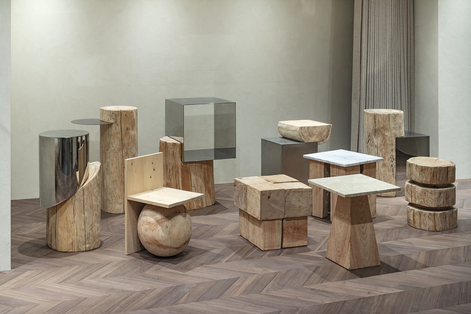 RECLAIMED FURNITURE (7)