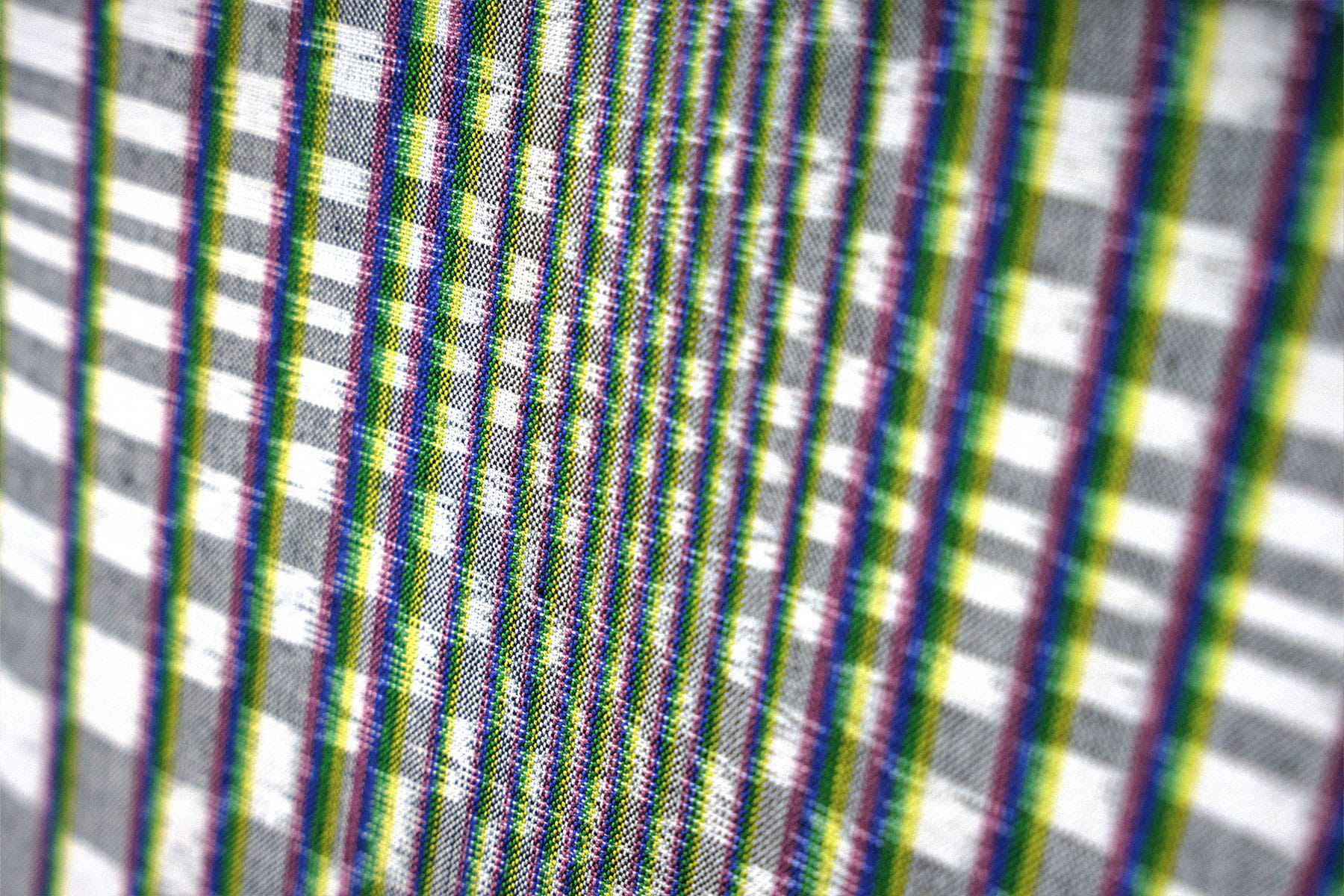 Optical illusion Ikat (2)