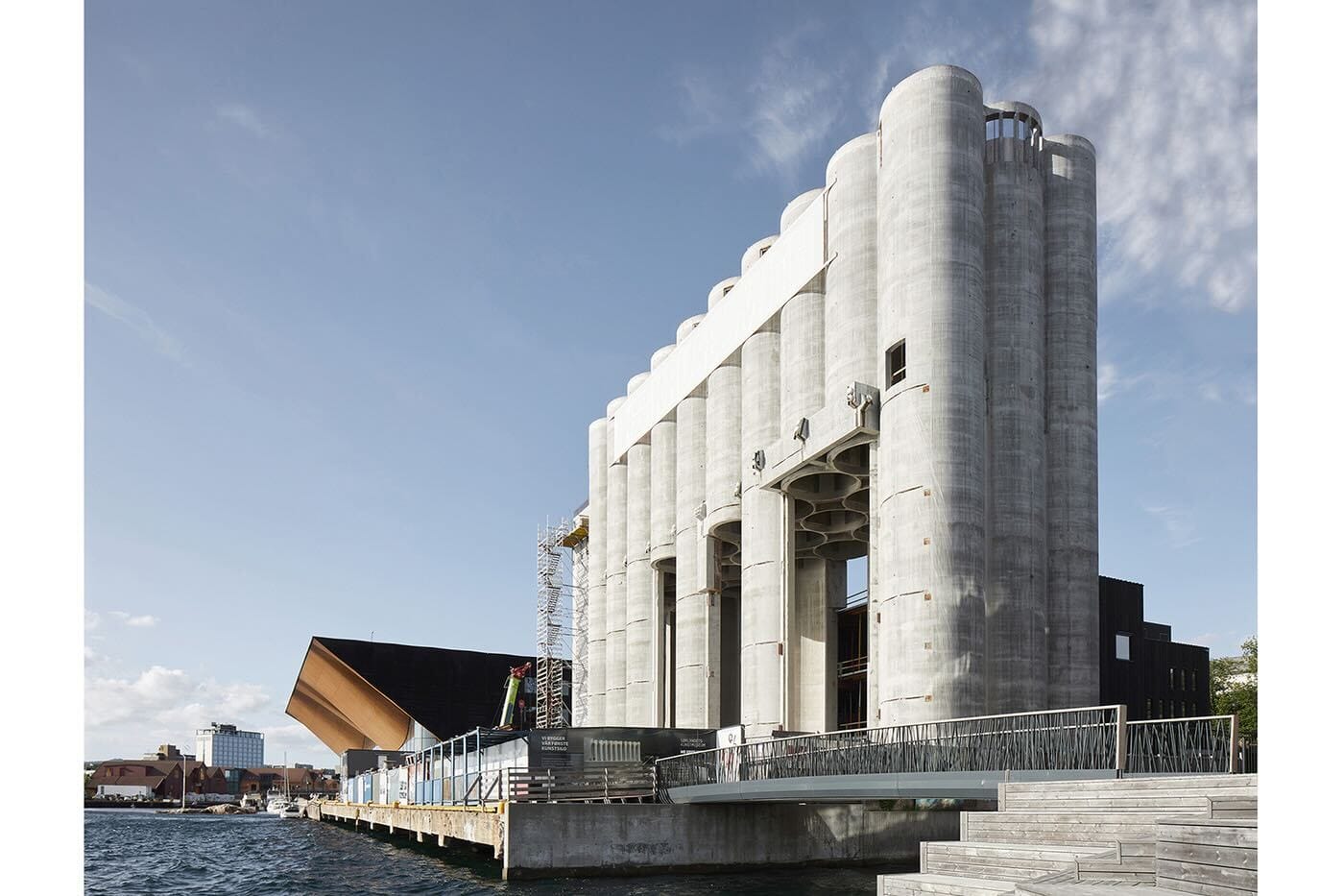 ADF Design Award 2025 「Kunstsilo」
/ Boris Bežan (BAX studio), Mara Partida (Mendoza Partida studio), Hector Mendoza (Mendoza Partida studio), Maria Mestres (Mestres Wåge architects), and Magnus Wåge (Mestres Wåge architects)
