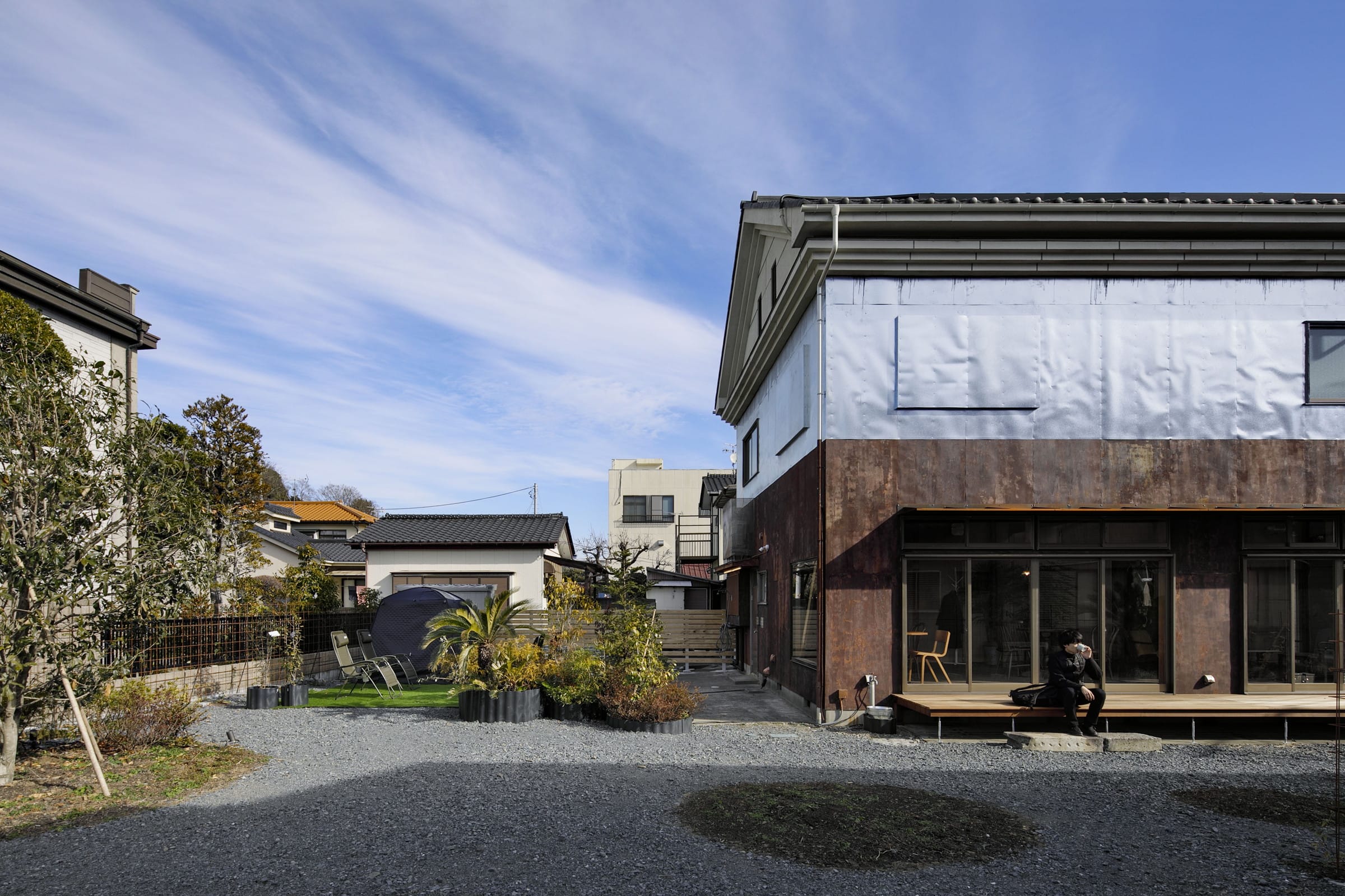 敷地内にある広い庭