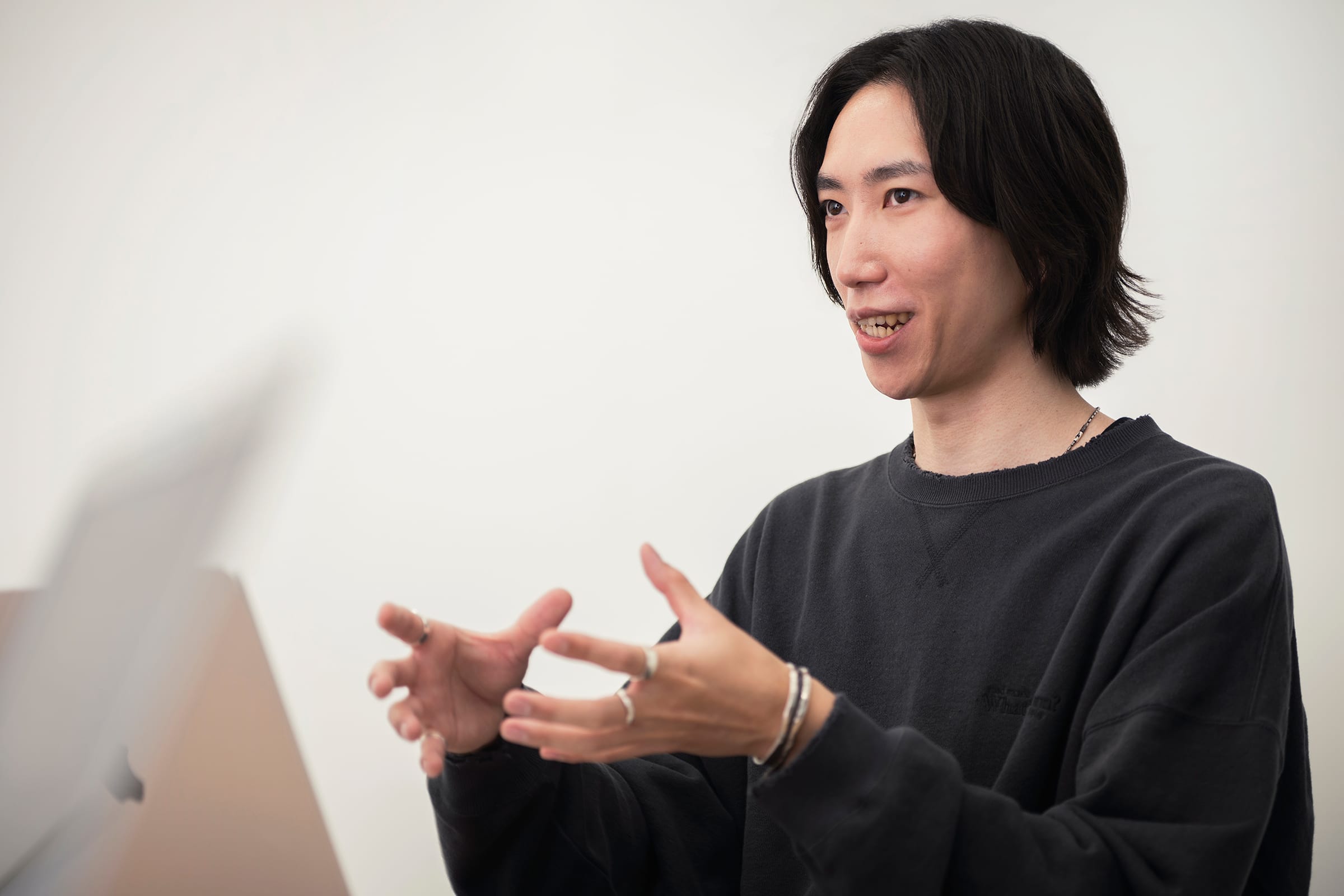 <strong>川向勇人</strong>　TRAP STUDIOS グラフィックデザイナー／フリーランスデザイナー