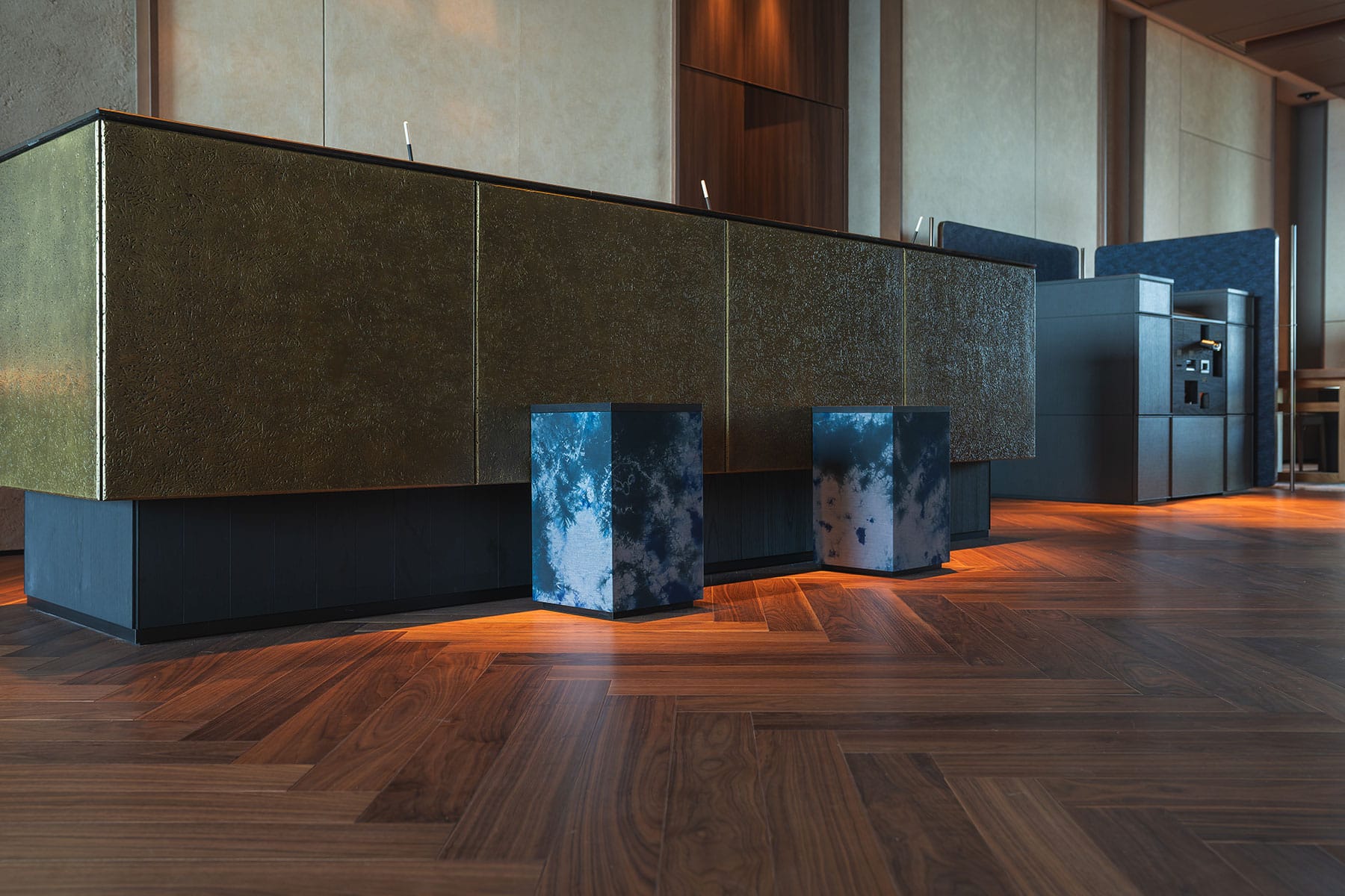 Lobby & Suite Textiles Royal Park Hotel Iconic Nagoya (4)