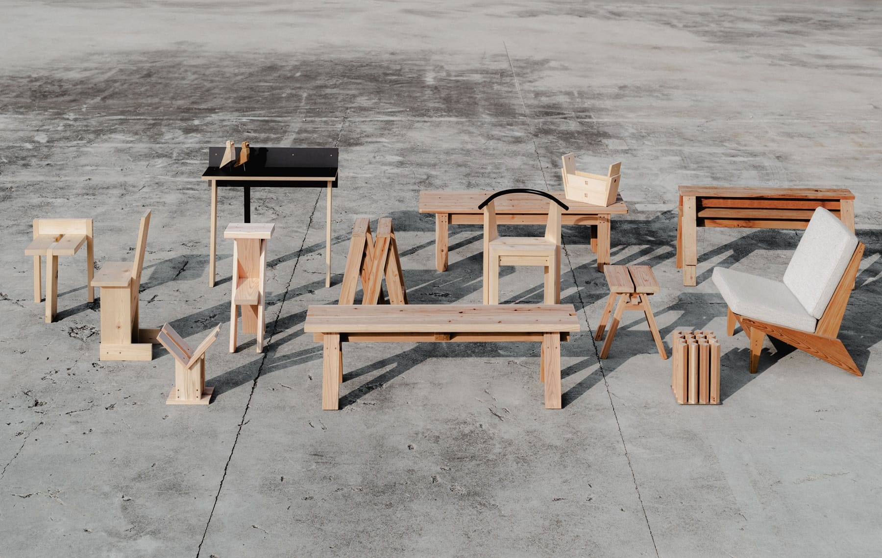 石巻工房が3daysofdesignに出展、15点のアイコニックな家具をdotcomと共催で展示