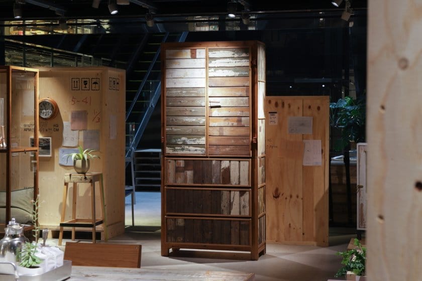 with the maximum respect for the materials　PIET HEIN EEK