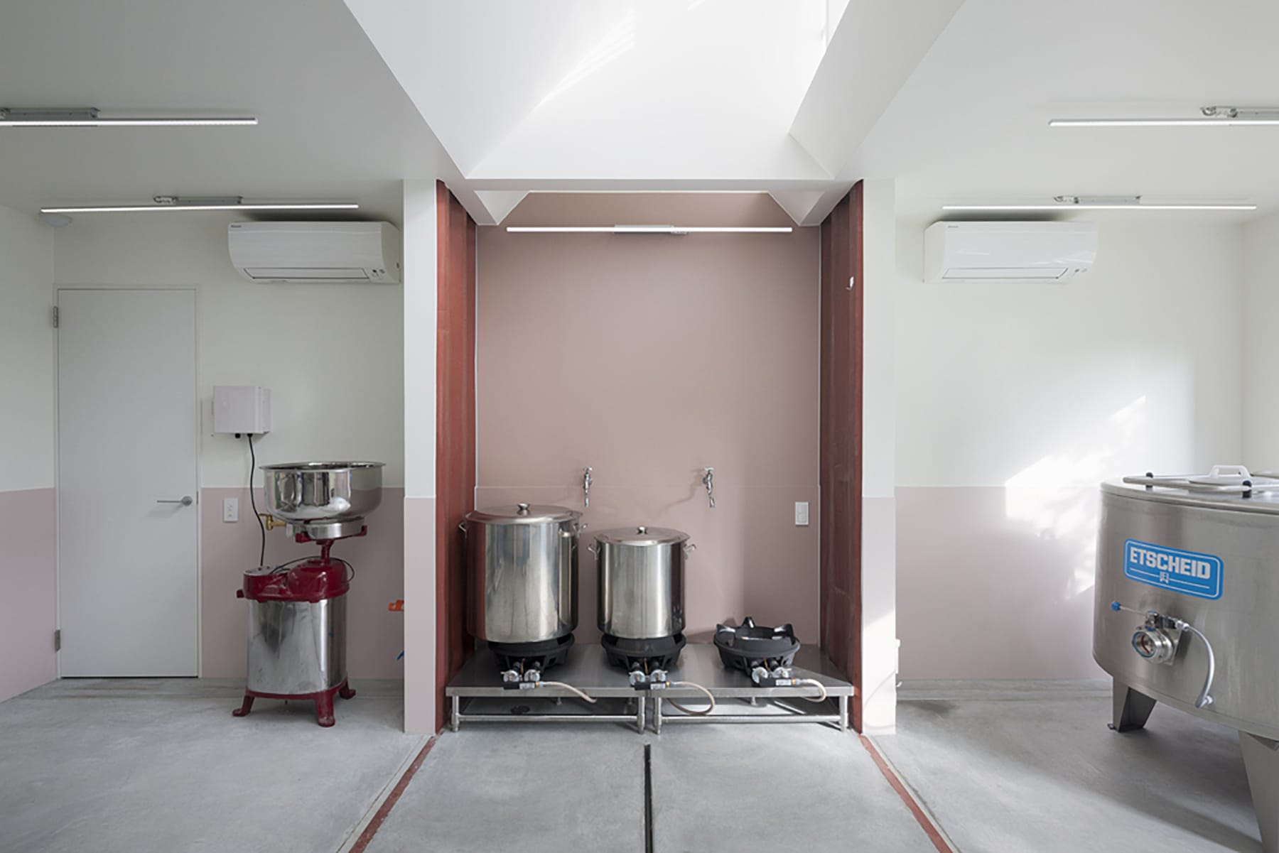 KOTOBUKI cheese factory (6)