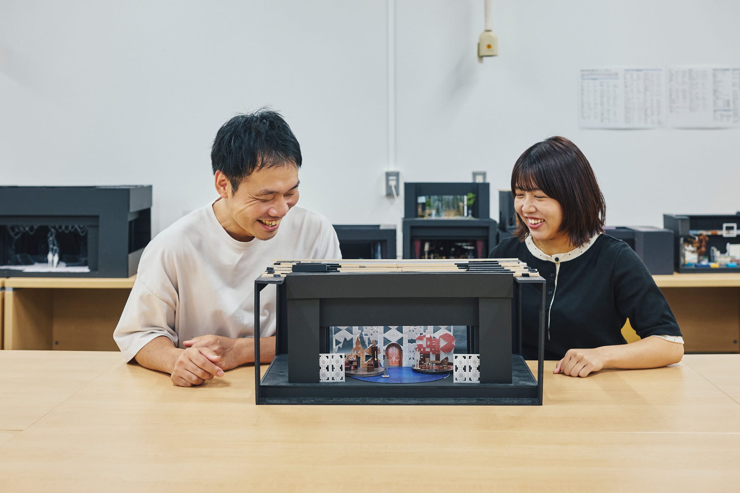 共にひとつの舞台を作り上げる－日芸演劇学科で学ぶ図面から広がる舞台美術