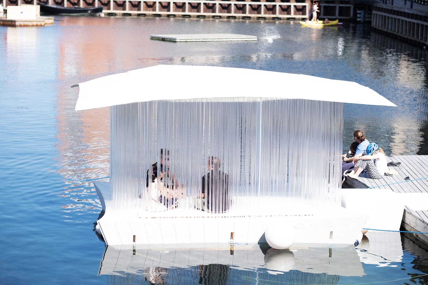 Floating Pavilion (11)